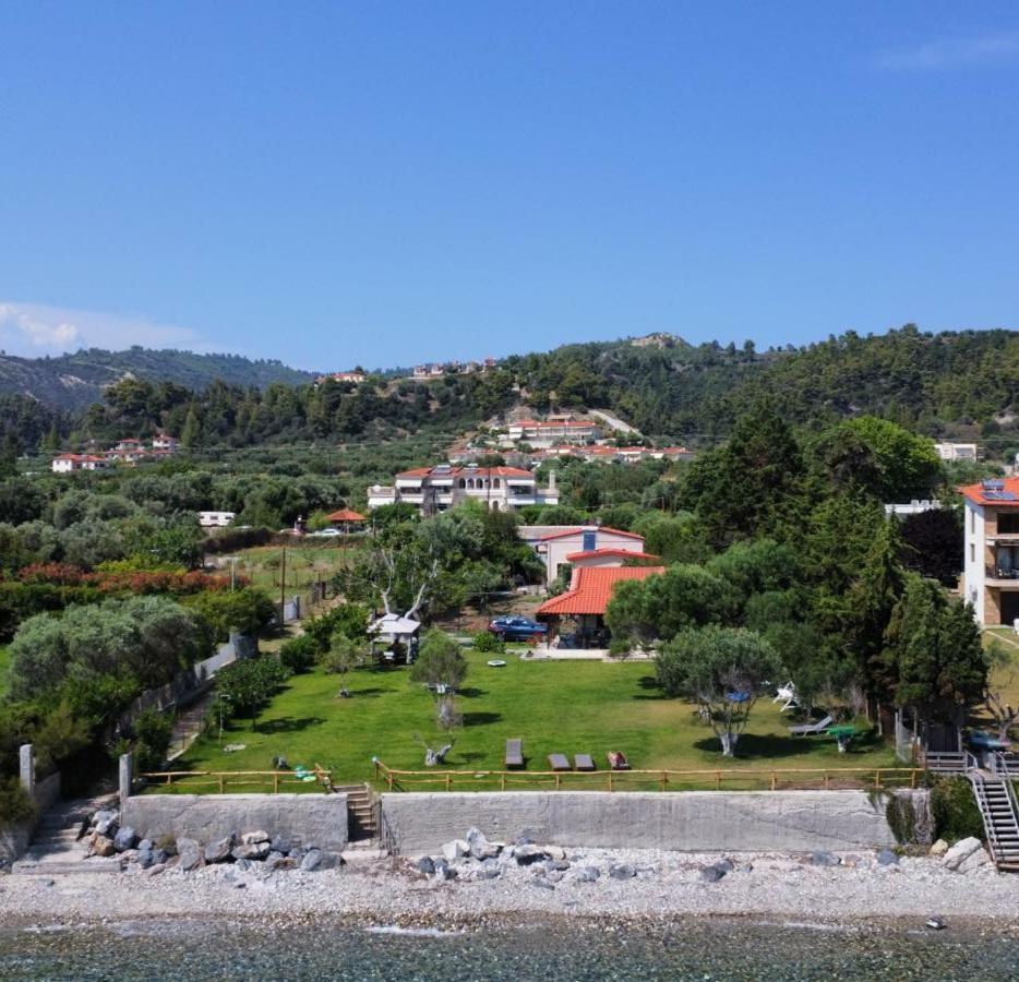 Villa Seaside House à Nea Skioni Extérieur photo